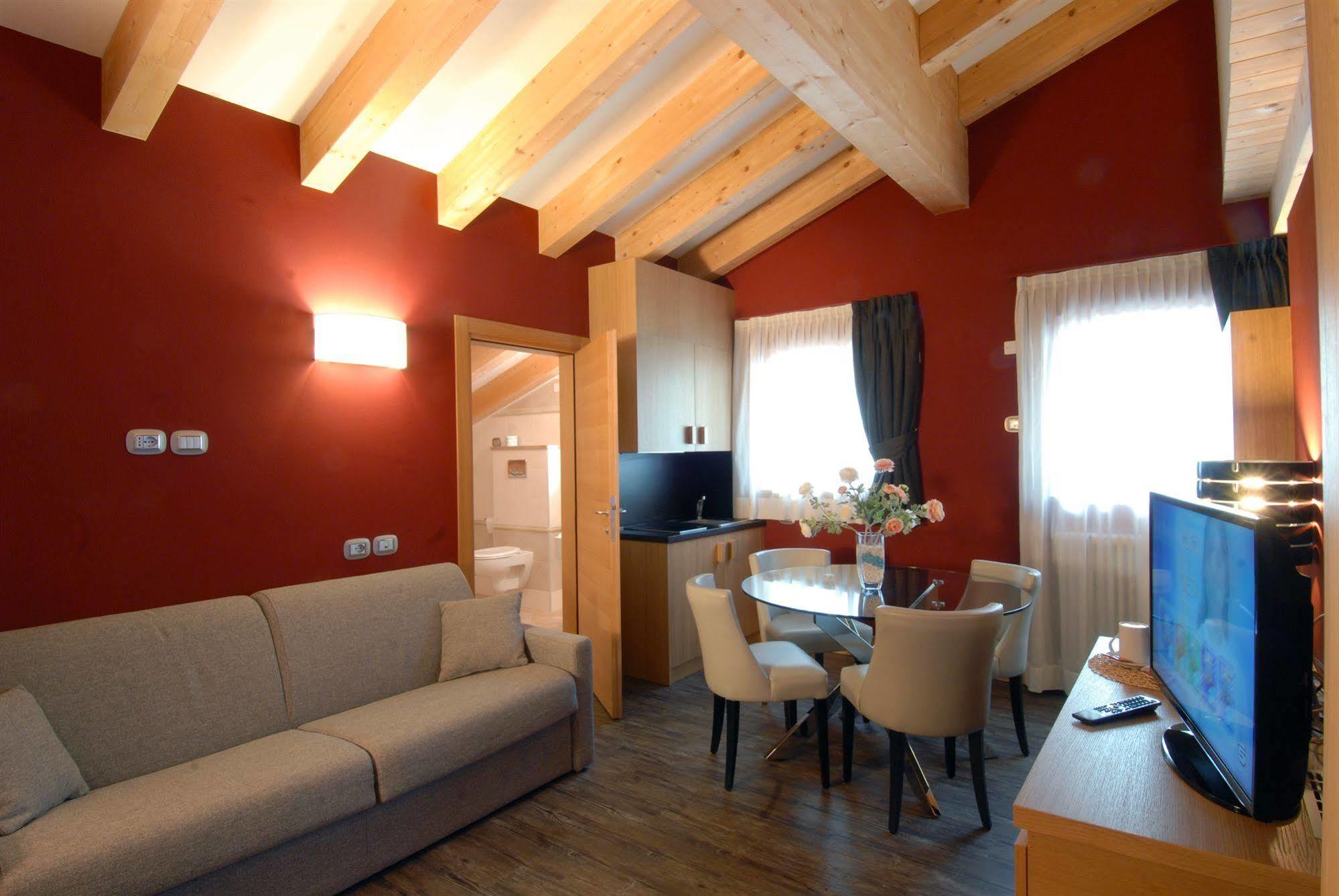 Garni Vittoria Hotel 4*