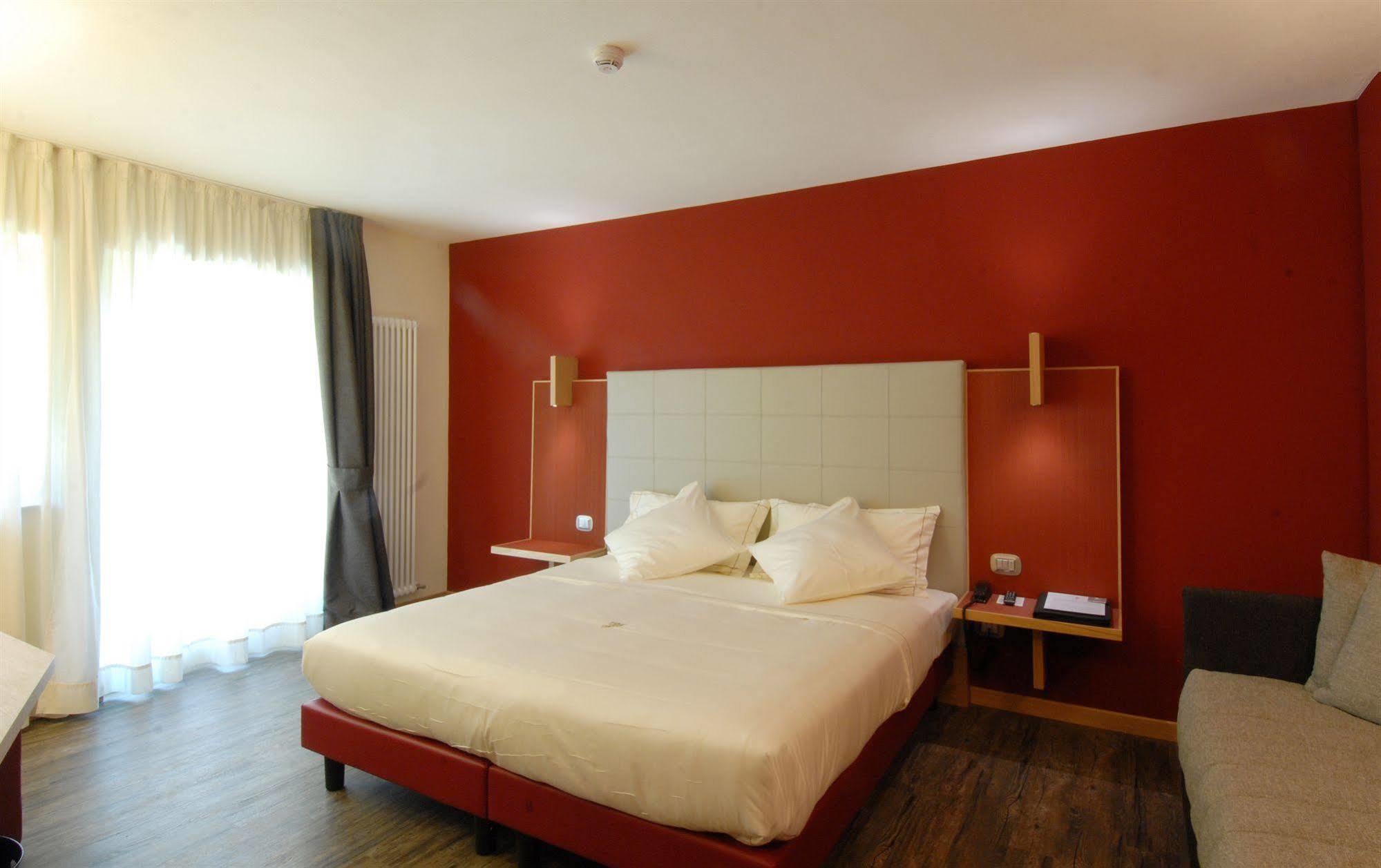 Garni Vittoria Hotel 4*